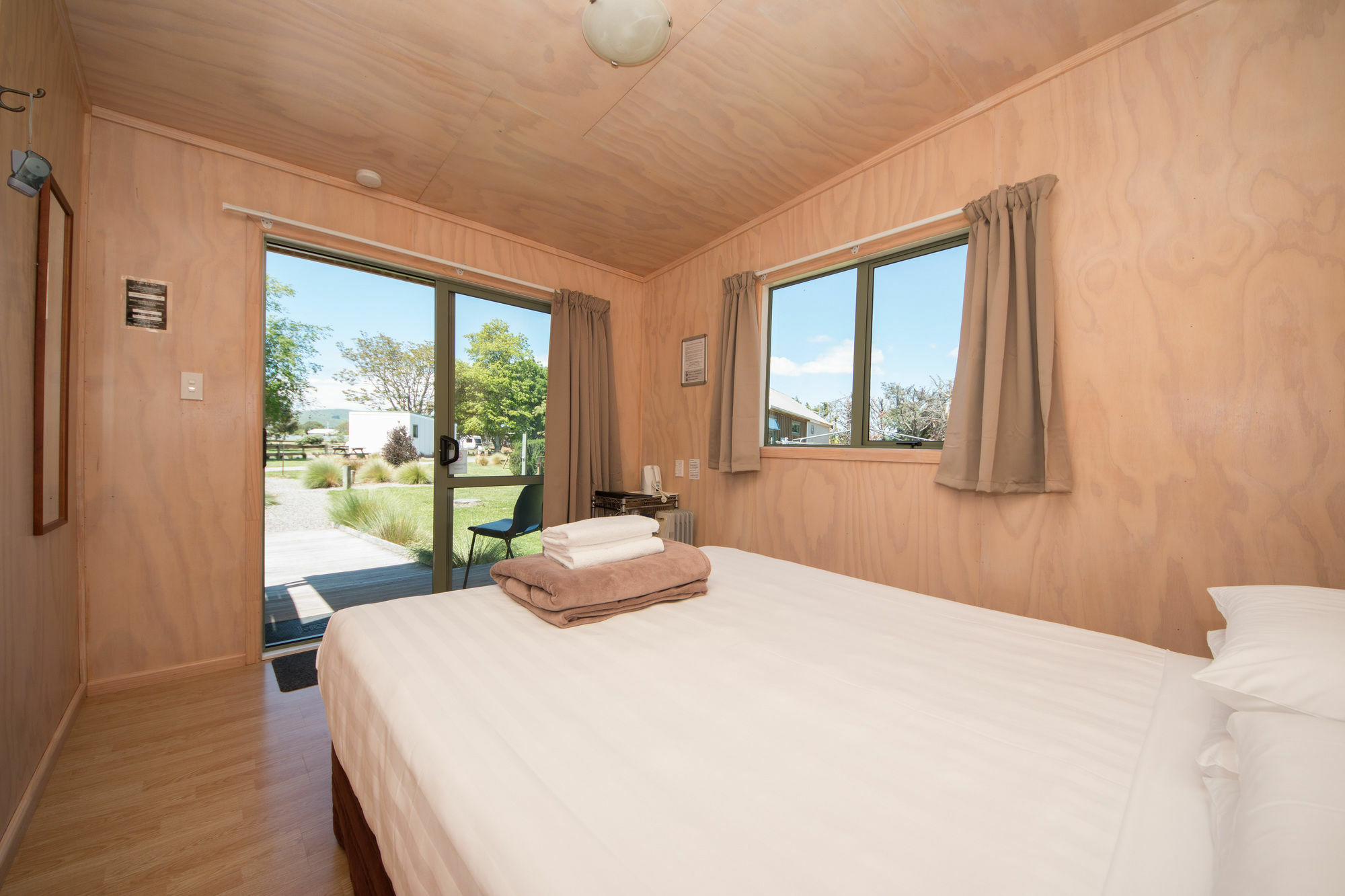 Martinborough Top 10 Holiday Park Kültér fotó