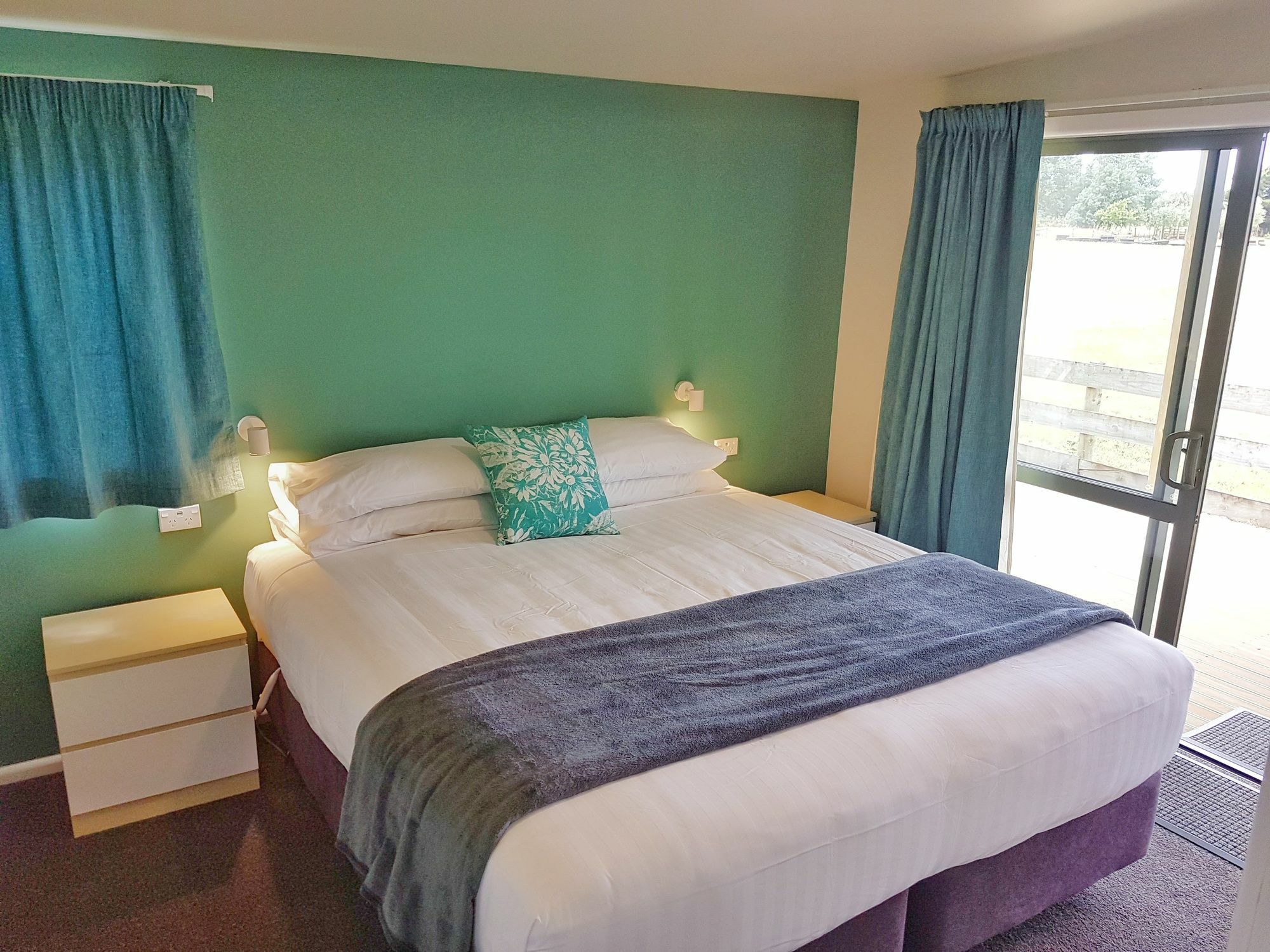Martinborough Top 10 Holiday Park Kültér fotó
